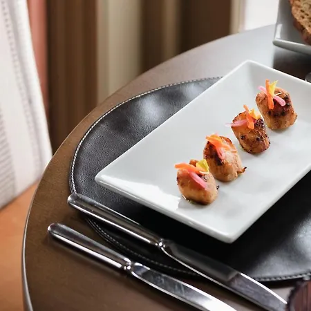 Teach De Broc Penzion 4*