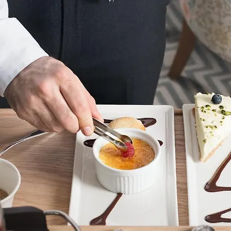 Teach De Broc Penzion