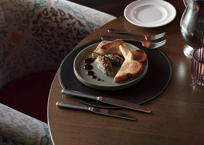 Guest house Teach De Broc 4*